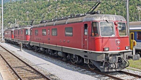 Chemins de fer suisses train Швейцария железная дорога поезд  - Sputnik Afrique
