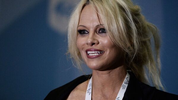 Pamela Anderson  - Sputnik Afrique