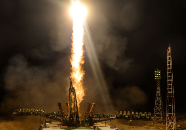 Le lancement de la fusée Soyouz-FG embarquant le vaisseau spatial Soyouz MS-13 depuis le cosmodrome de Baïkonour, au Kazakhstan. - Sputnik Afrique