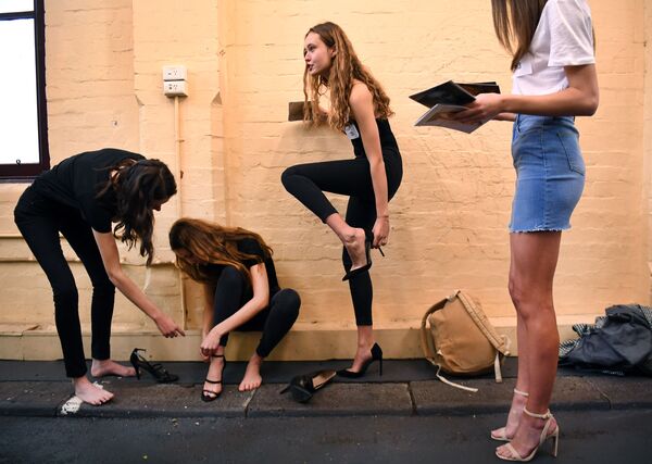 Les participants du casting avant la Fashion Week à Melbourne. - Sputnik Afrique