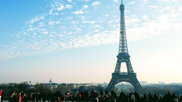 Tour Eiffel (archive photo) - Sputnik Afrique