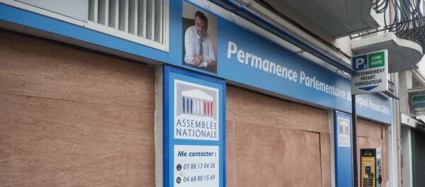 la permanence du député de LREM Romain Grau à Perpignan - Sputnik Afrique