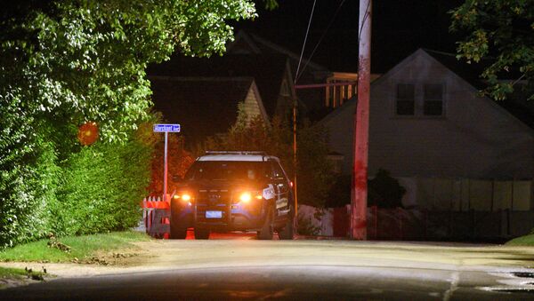 A Barnstable Police cruiser sits at the top of Marchant Avenue as police investigate the death of Saoirse Kennedy Hill, the granddaughter of the late Robert F. Kennedy, at the Kennedy Compound in Hyannis Port, Massachusetts, U.S., August 1, 2019. - Sputnik Afrique