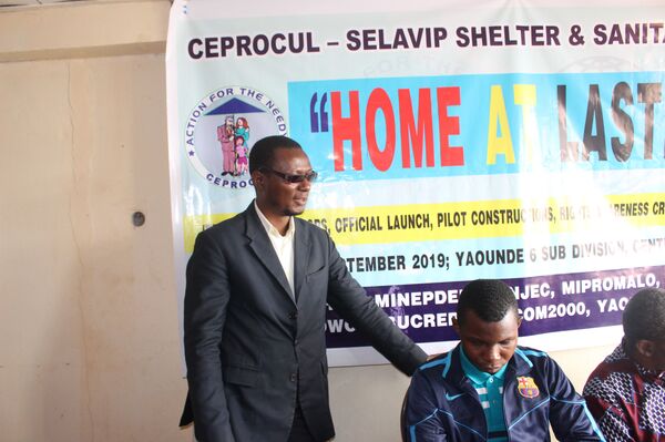 Les déficients visuels à l’école de l’informatique au Cameroun - Sputnik Afrique