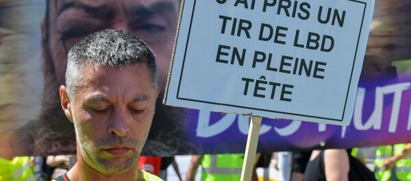 Une manifestation contre les violences policières à Paris - Sputnik Afrique