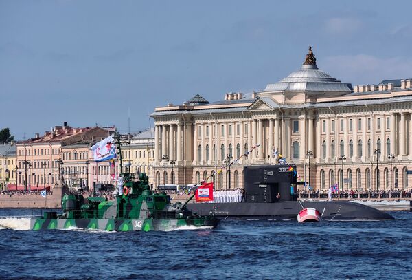 La Marine russe se modernise mais où sont les porte-avions et les cuirassés, s’interroge le National Interest La Marine russe se modernise mais où sont les porte-avions et les cuirassés, s’interroge le National Interest - Sputnik Afrique