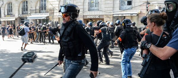 ​Manifestation à Nantes - Sputnik Afrique