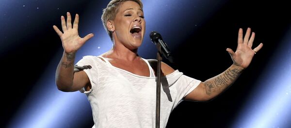 La chanteuse Pink - Sputnik Afrique