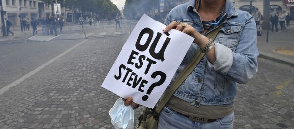 Беспорядки в Париже - Sputnik Afrique