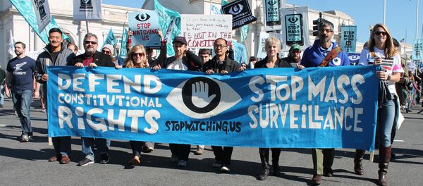 mass surveillance protest - Sputnik Afrique