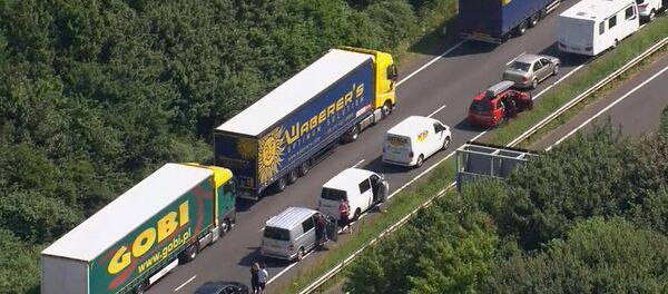 Une longue file d'attente près du port de Douvres (archive photo) - Sputnik Afrique