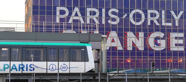 l'aéroport Paris-Orly - Sputnik Afrique