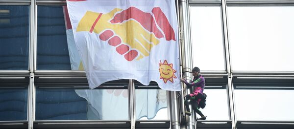 Alain Robert sur un gratte-ciel de Hong Kong - Sputnik Afrique