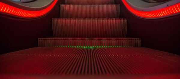 escalier roulant (image d'illustration) - Sputnik Afrique