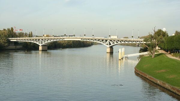 Pont de Poissy sur la Seine - Yvelines (France) - Sputnik Afrique