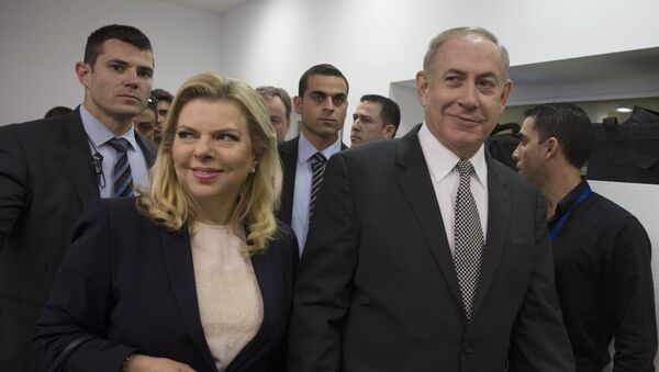 Le Premier ministre israélien Benyamin Netanyahou et sa femme Sarah - Sputnik Afrique