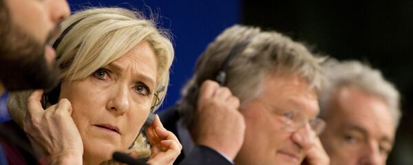 Marine Le Pen - Sputnik Afrique