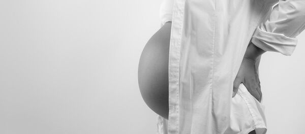 une femme enceinte - Sputnik Afrique