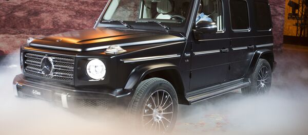 Une Mercedes, G-wagon - Sputnik Afrique