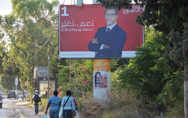 Des affiches électorales dans le grand Tunis: Mongi Rahoui - Sputnik Afrique