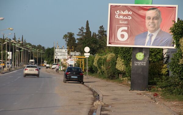 Des affiches électorales dans le grand Tunis: Mehdi Jomaa - Sputnik Afrique