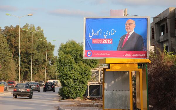 Des affiches électorales dans le grand Tunis: Hammadi Jebali - Sputnik Afrique