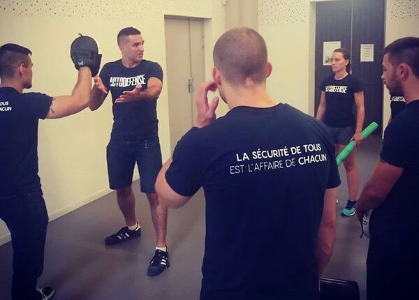 Face à une agression: «redevenir primitif, pour sauver sa vie» Face à une agression: «redevenir primitif, pour sauver sa vie» - Sputnik Afrique
