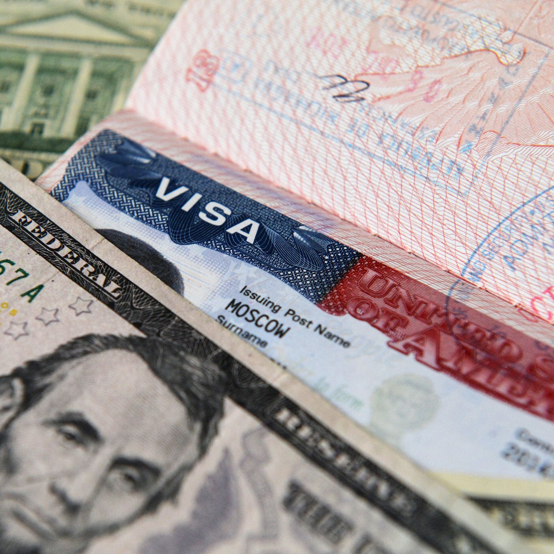 Получить визу в армении. Американская виза. Гостевая виза в США. Виза в Америку. Visa в Америку.