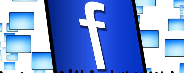 Un logo de Facebook y siluetas de personas - Sputnik Afrique