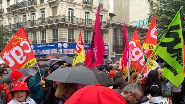 Manifestation interprofessionnelle à Paris contre la réforme des retraites - Sputnik Afrique