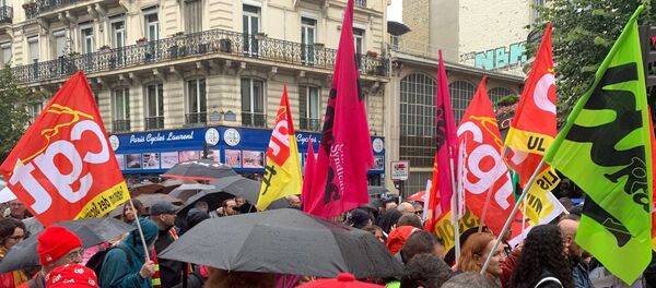 Manifestation interprofessionnelle à Paris contre la réforme des retraites - Sputnik Afrique
