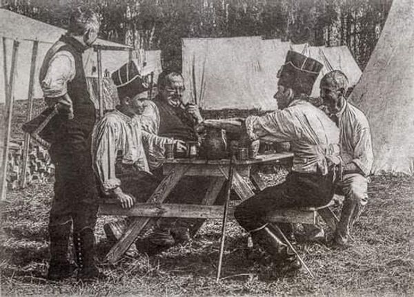 Des Russes et des Français dans les Alpes pour reconstituer une bataille de 1799 – images Des Russes et des Français dans les Alpes pour reconstituer une bataille de 1799 – images - Sputnik Afrique