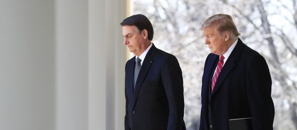 Les Présidents Jair Bolsonaro et Donald Trump Les Présidents Jair Bolsonaro et Donald Trump - Sputnik Afrique