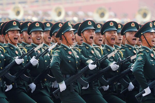 Défilé consacré au 70e anniversaire de la République populaire de Chine à Pékin
 - Sputnik Afrique
