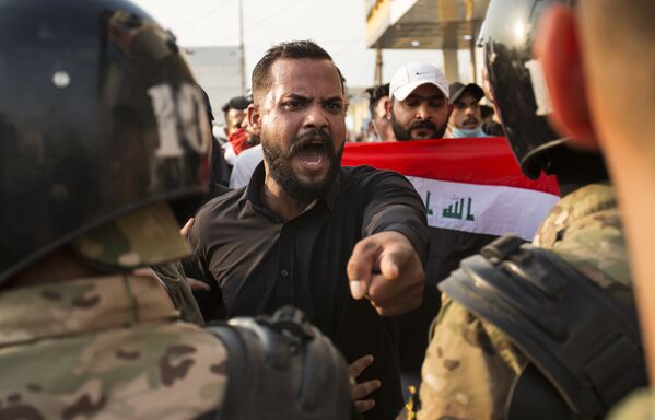 Bagdad de nouveau en flammes: manifestations antigouvernementales en Irak
 - Sputnik Afrique