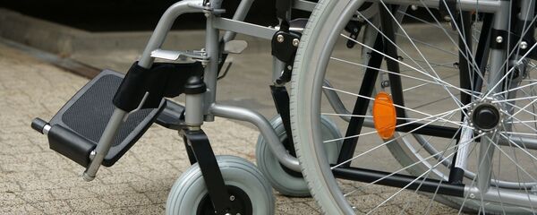 un fauteuil roulant - Sputnik Afrique