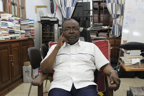 «La profanation de la tombe de DJ Arafat révèle les conflits de générations en Côte d’Ivoire» - Sputnik Afrique