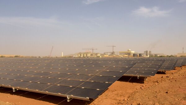 Centrale photovoltaïque au Burkina Faso - Sputnik Afrique
