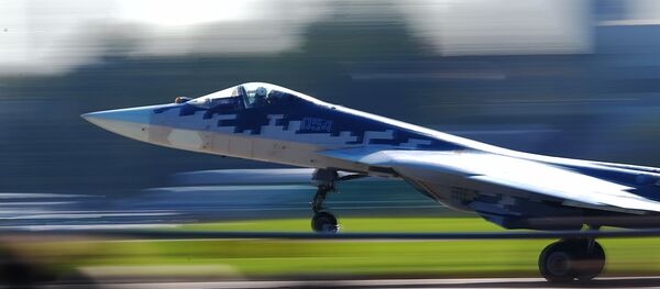 Le chasseur polyvalent russe de 5e génération Sukhoi Su-57 au salon MAKS 2019 - Sputnik Afrique