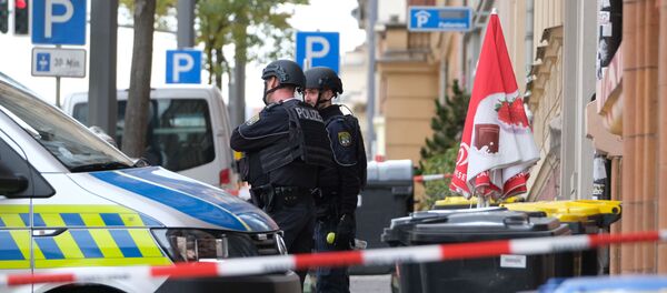 Des policiers sur les lieux de la fusillade à Halle - Sputnik Afrique