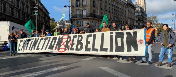Action d'Extinction Rebellion à Paris en octobre 2019 - Sputnik Afrique