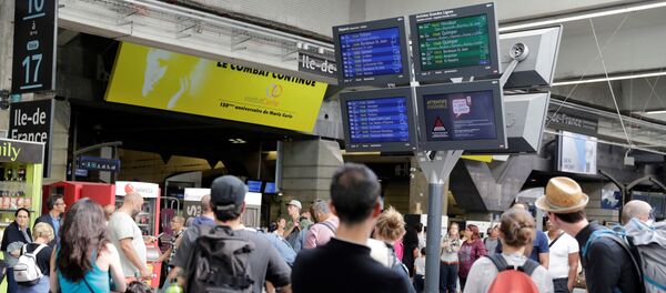 la gare Montparnasse  - Sputnik Afrique