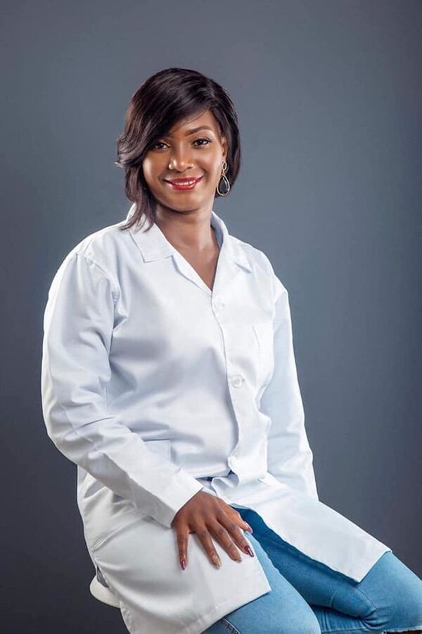 L’Ivoirienne Flora Biahi veut répandre sur son pays un parfum de Re’Demption - Sputnik Afrique