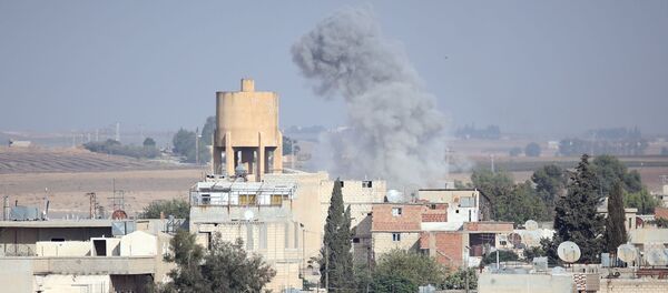 Bombardements turcs près de la ville syrienne de  Ras al-Aïn - Sputnik Afrique