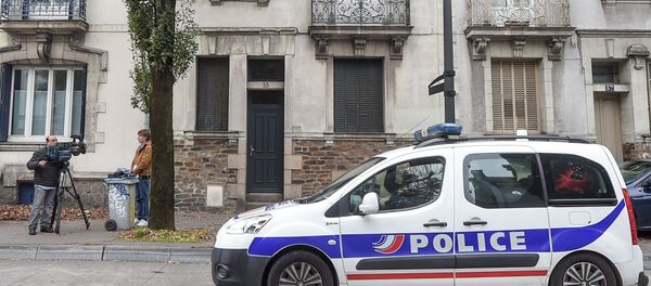 Une voiture de police à Nantes Une voiture de police à Nantes - Sputnik Afrique