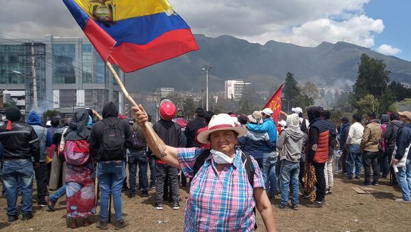 Participante des protestation en Équateur - Sputnik Afrique