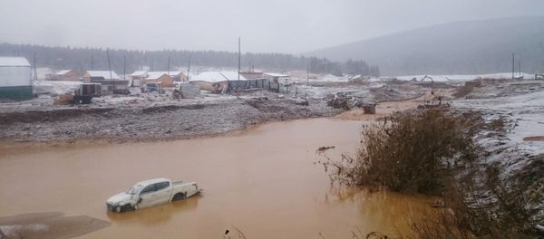 Rupture d'un barrage en Sibérie - Sputnik Afrique