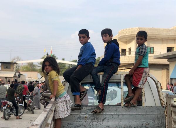 Frontière syro-turque: 120 heures entre la paix et une grande guerre - reportage - Sputnik Afrique