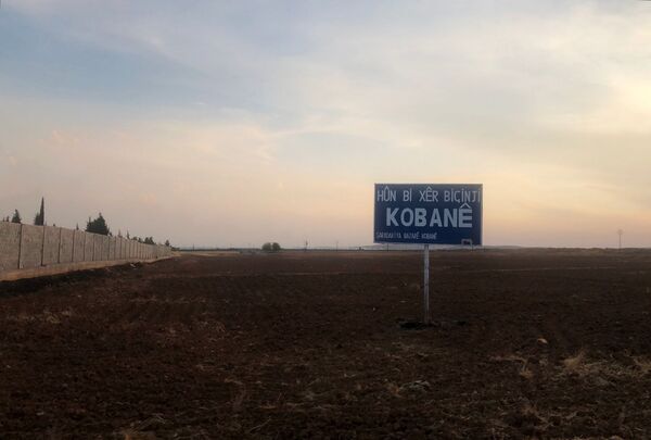 Frontière syro-turque: 120 heures entre la paix et une grande guerre - reportage - Sputnik Afrique