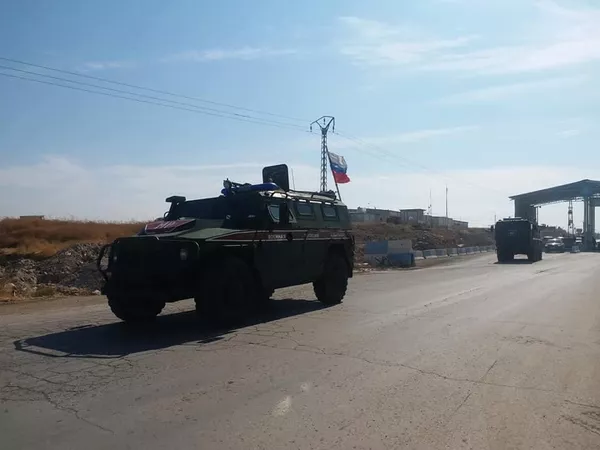 Des forces russes ont franchi l'Euphrate en direction de la frontière syro-turque - photos Des forces russes ont franchi l'Euphrate en direction de la frontière syro-turque - photos - Sputnik Afrique